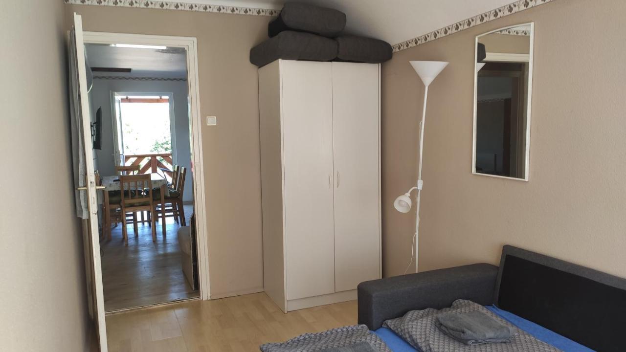 Lelle Lelke Apartmanhaz Lejlighed Balatonlelle Eksteriør billede